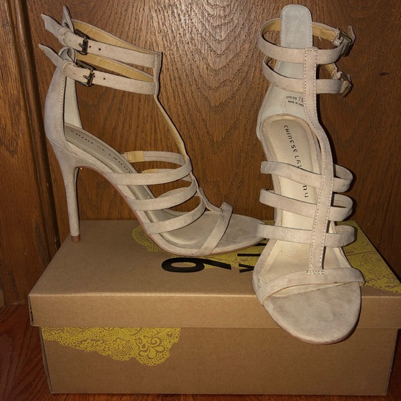 🌿HP🌿 NWOT Chinese Laundry Lacy Sand Suede Heels - Picture 6 of 7